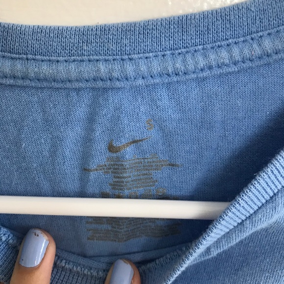 NIKE women’s long sleeve tee - Picture 4 of 4